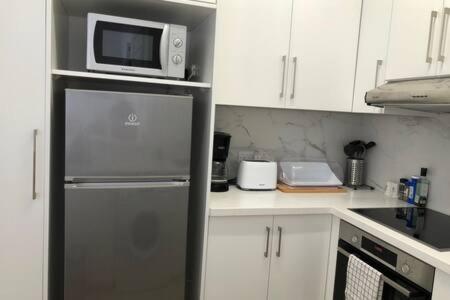 Kings Palace - Superb 2 Bed Ground Floor Apartment Paphos Buitenkant foto